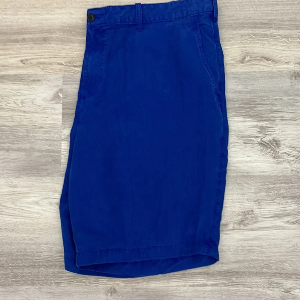 Perry Ellis Royal Blue Men’s Shorts with Side Pockets & Belt Loops Waist 40